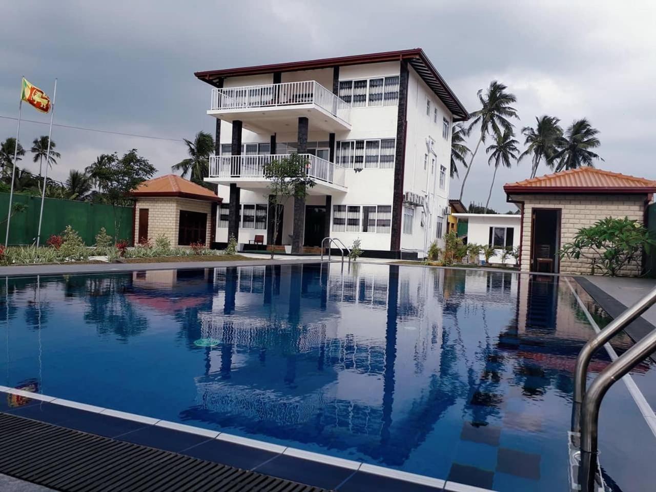 Blue Beach Villa Wadduwa Exterior foto